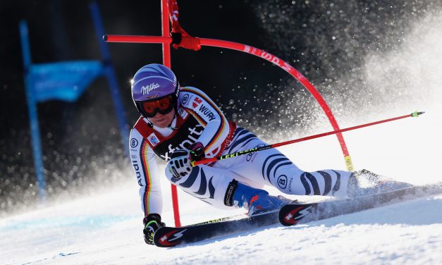 Viktoria Rebensburg imbattable