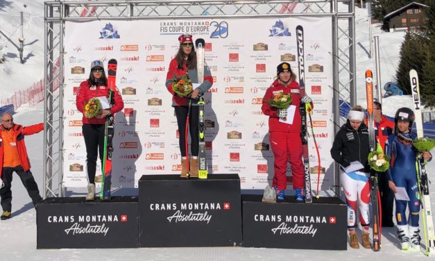 Jasmina Suter sur le podium de Crans-Montana