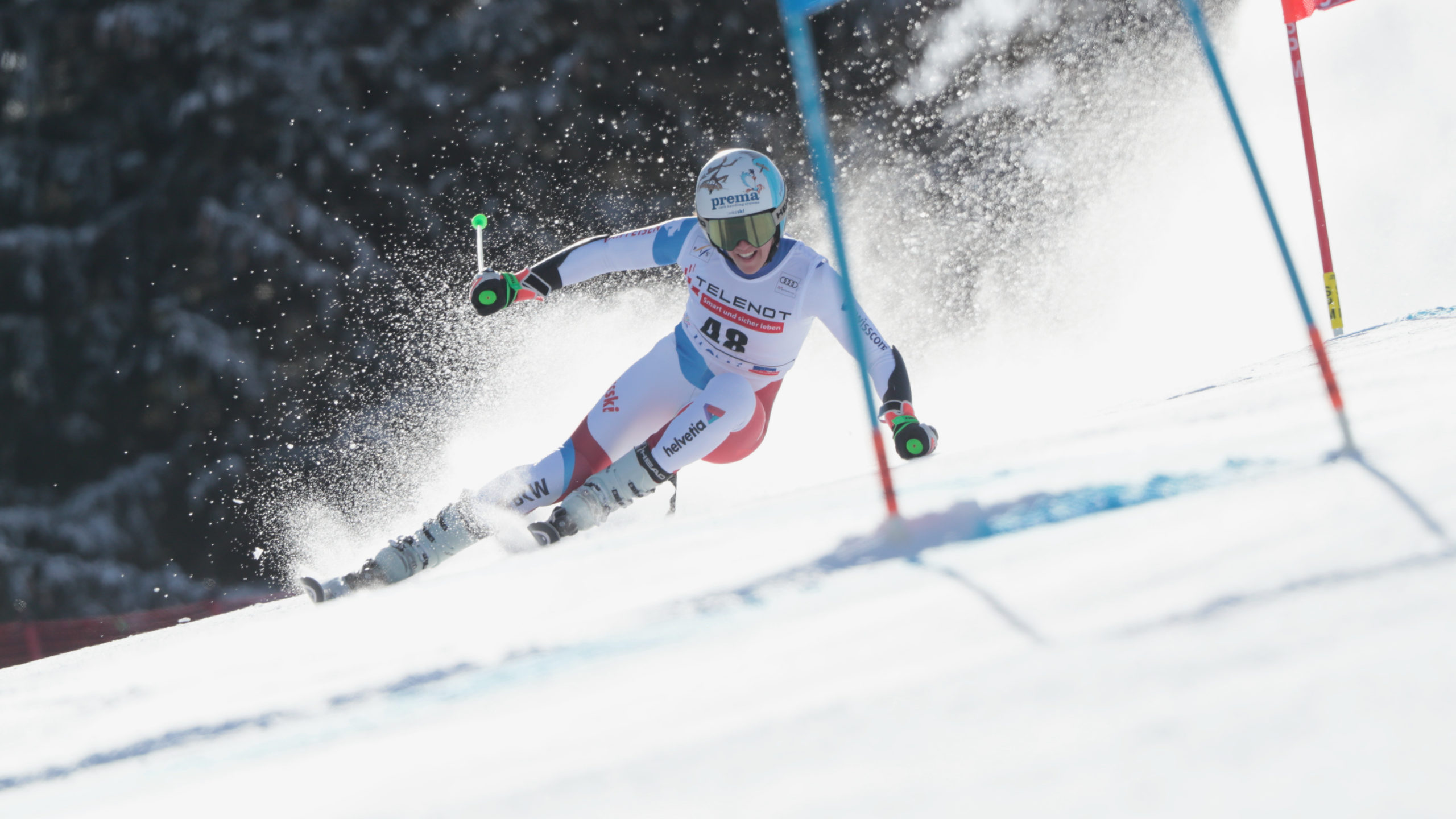 Camille Rast est championne de Suisse de géant | SkiActu.ch
