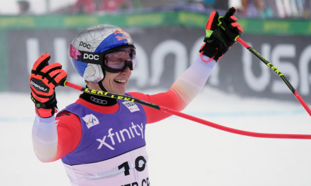 Marco Odermatt encore vaincu par Kilde en descente