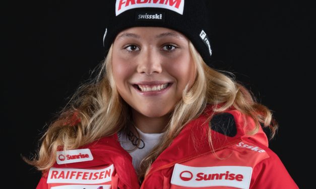 Les débuts de Janine Mächler dans la nuit de Flachau