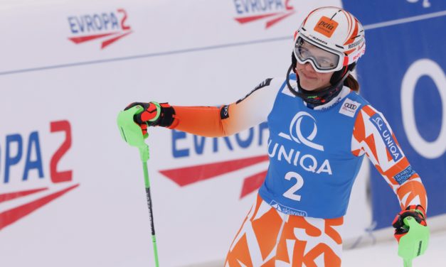 Petra Vlhova ne disputera pas le combiné à Méribel