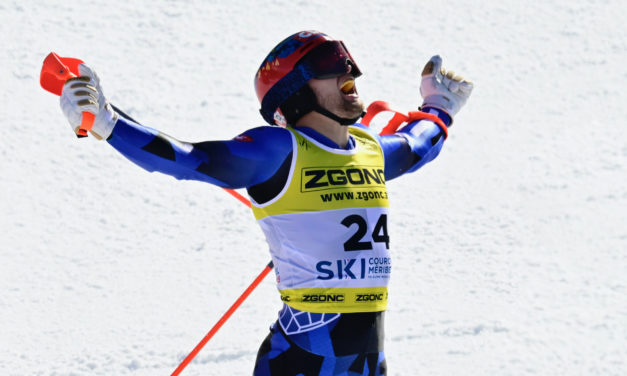 AJ Ginnis, le nouveau Dieu grec des neiges