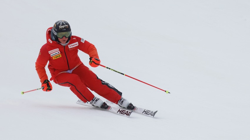 Neuf skieuses suisses à la découverte de Mont-Tremblant