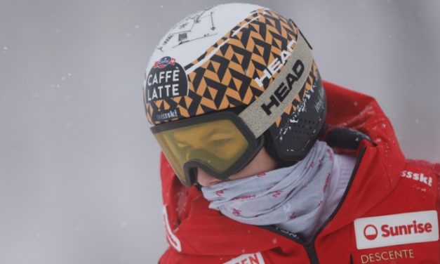Wendy Holdener se blesse méchamment à une cheville