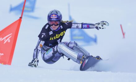 Ester Ledecka réussit son retour sur son snowboard