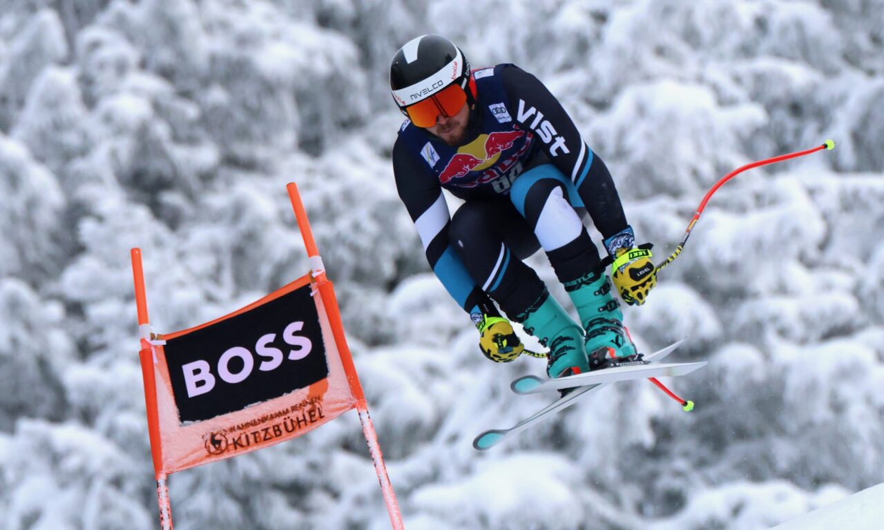 Barnabás Szőllős blessé au visage à Kitzbühel