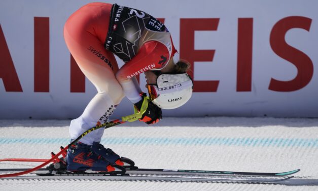 Opérée, Jasmine Flury se prépare à une longue rééducation