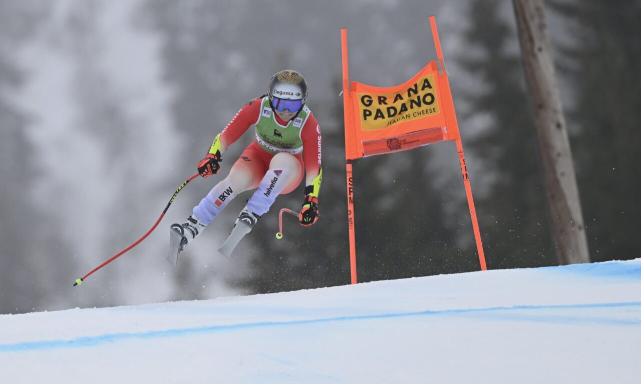 Delia Durrer 5e de la descente des finales à Kvitfjell