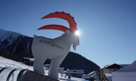 Les super-G des Championnats de Suisse à Davos encore à la trappe