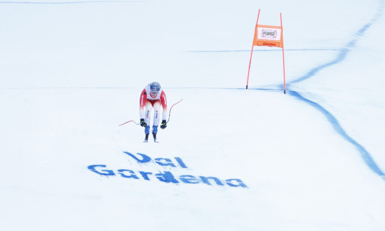 Marco Odermatt et les Italiens rapides à Val Gardena