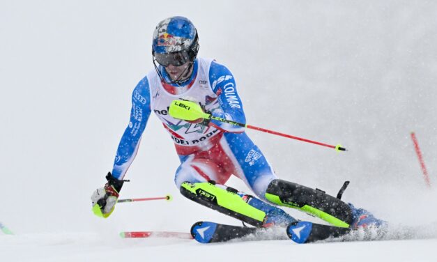 Clément Noël triomphe à Adelboden, Tanguy Nef solide