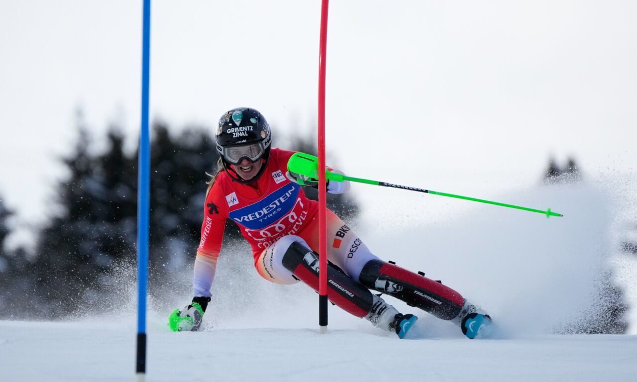 Belles remontées pour Camille Rast et Mélanie Meillard