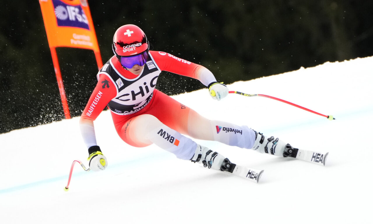 Corinne Suter derrière les Italiennes Brignone et Goggia