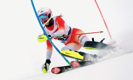 Selina Egloff sur la boîte à Oberjoch