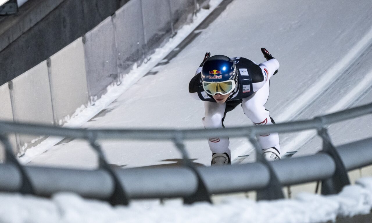 Les Autrichiens en plein envol, Gregor Deschwanden se rate