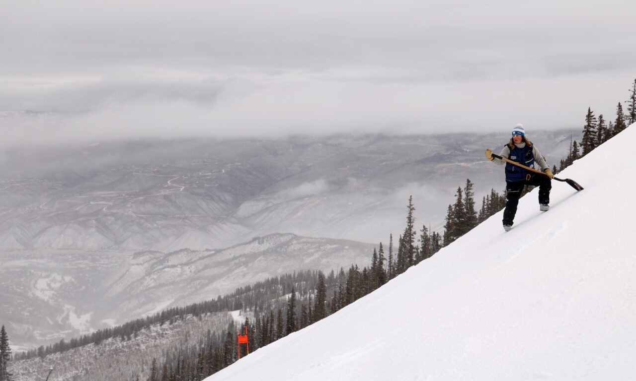 Le patron éteint l’incendie, le programme probablement avancé