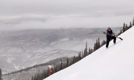 Le patron éteint l’incendie, le programme probablement avancé