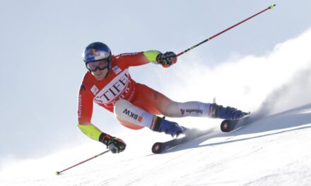 Marco Odermatt donne le ton, la météo joue des tours