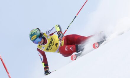 Julia Scheib se rachète, Camille Rast encore 4e