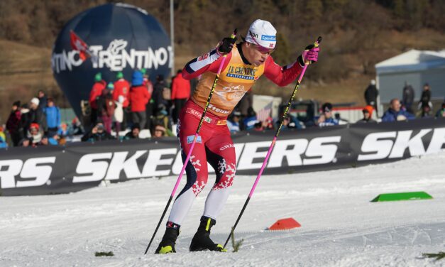 Johannes Høsflot Klæbo dépasse Dario Cologna au Tour de Ski