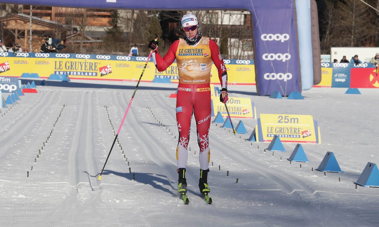 Johannes Høsflot Klæbo et Jessie Diggins creusent l&rsquo;écart