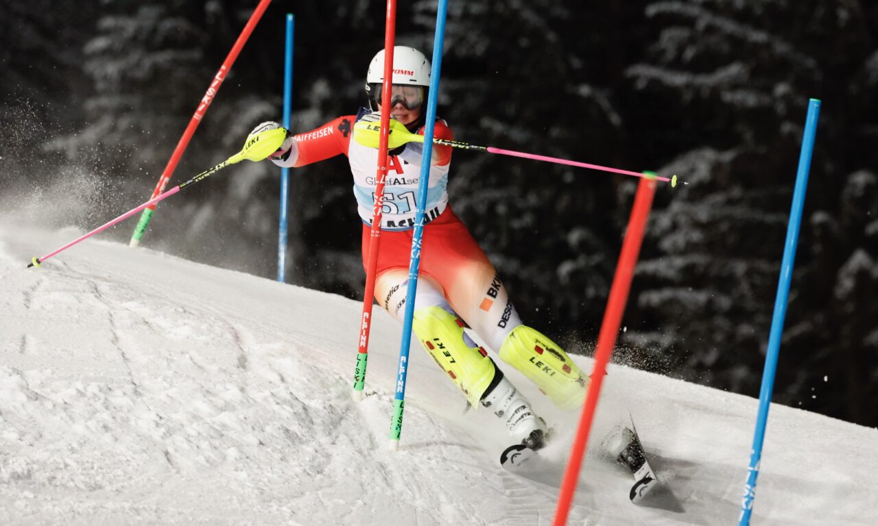 Les jeunes slalomeuses suisses bredouilles à Chamonix