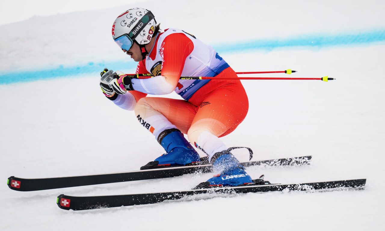 Tobias Baur sur la boîte à Veysonnaz, Fanny Smith s&rsquo;est bloquée le dos