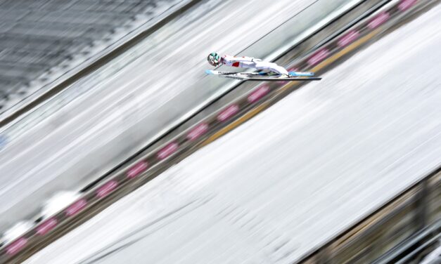 Anže Lanišek brillant, les Suisses rassurants