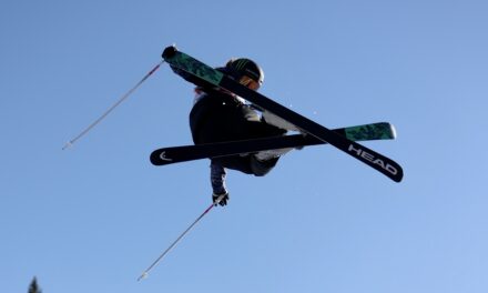 Zoe Atkin annonce la couleur en halfpipe