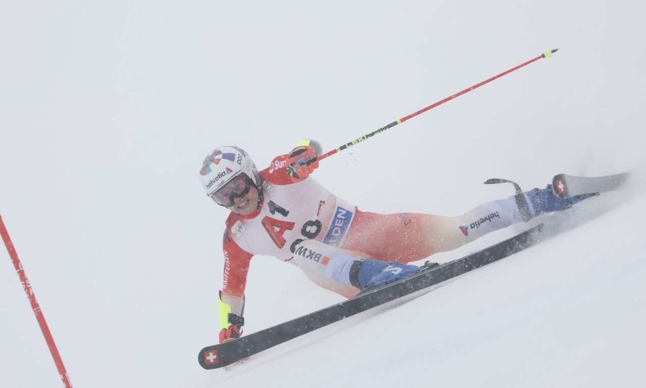 Lenz Hächler victorieux, Loïc Chable et Gabin Janet dans les 10