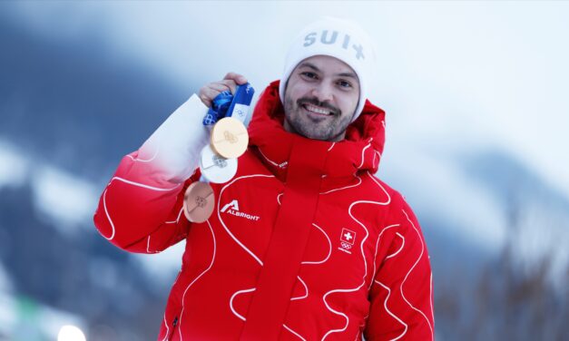 En or, Loïc Meillard savoure sans dévier de sa trajectoire