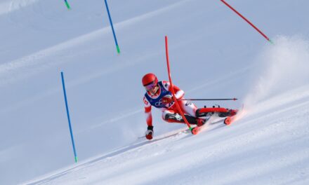 Les skieurs suisses réalisent un doublé retentissant