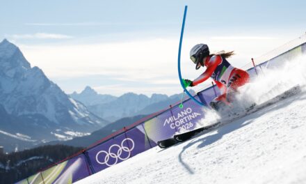 Mikaela Shiffrin prend sa revanche, Camille Rast en argent