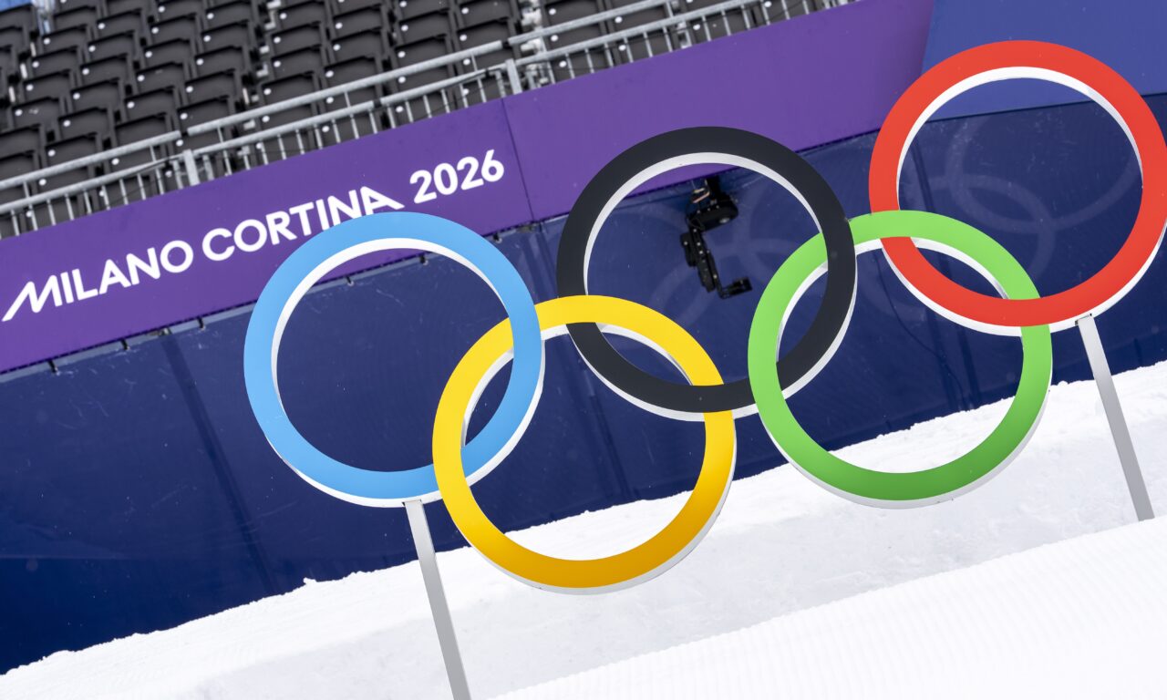 La cérémonie d&rsquo;ouverture en live depuis Milan et le canapé