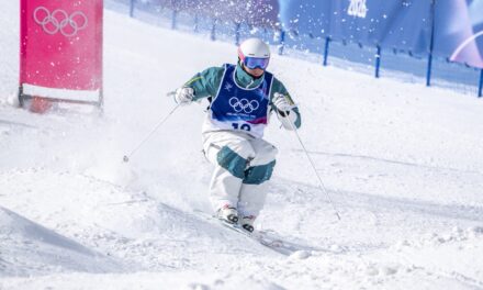 Cooper Woods vole la vedette, et l&rsquo;or, à Mikaël Kingsbury