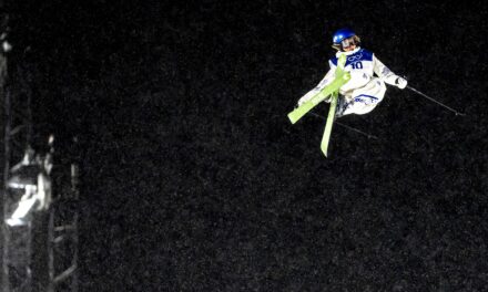 Eileen Gu s&rsquo;envole vers l&rsquo;or et les livres d&rsquo;histoire