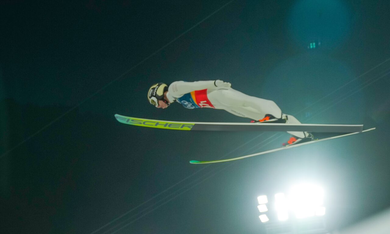 Une première pour l&rsquo;Autriche dans une finale de saut tronquée