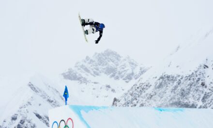 Mari Fukada éclipse la championne Zoi Sadowski-Synnott