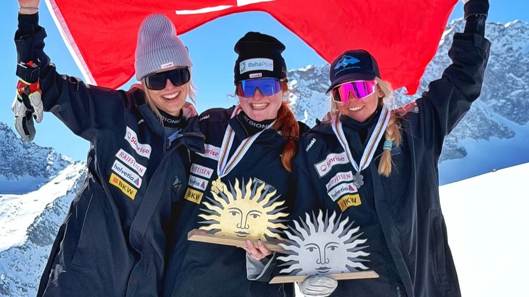Doublé suisse en skicross chez les juniors