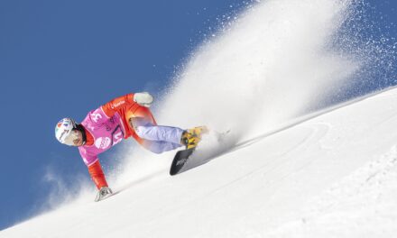 Dario Caviezel au pied du podium à Špindlerův Mlýn